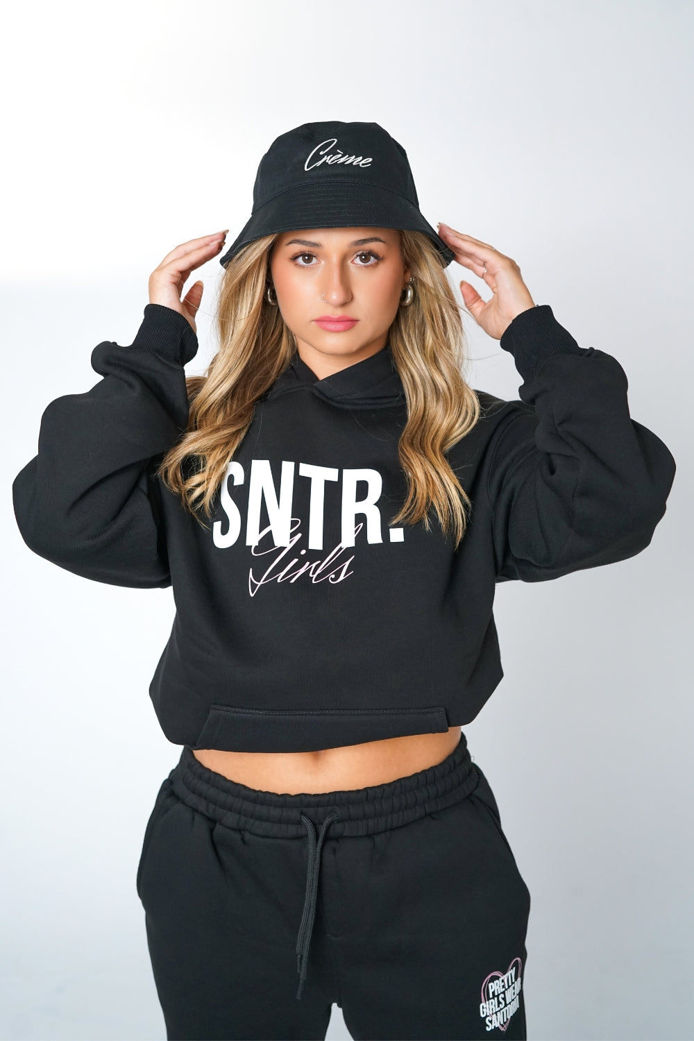 SNTR GIRLS BLACK HOODIE